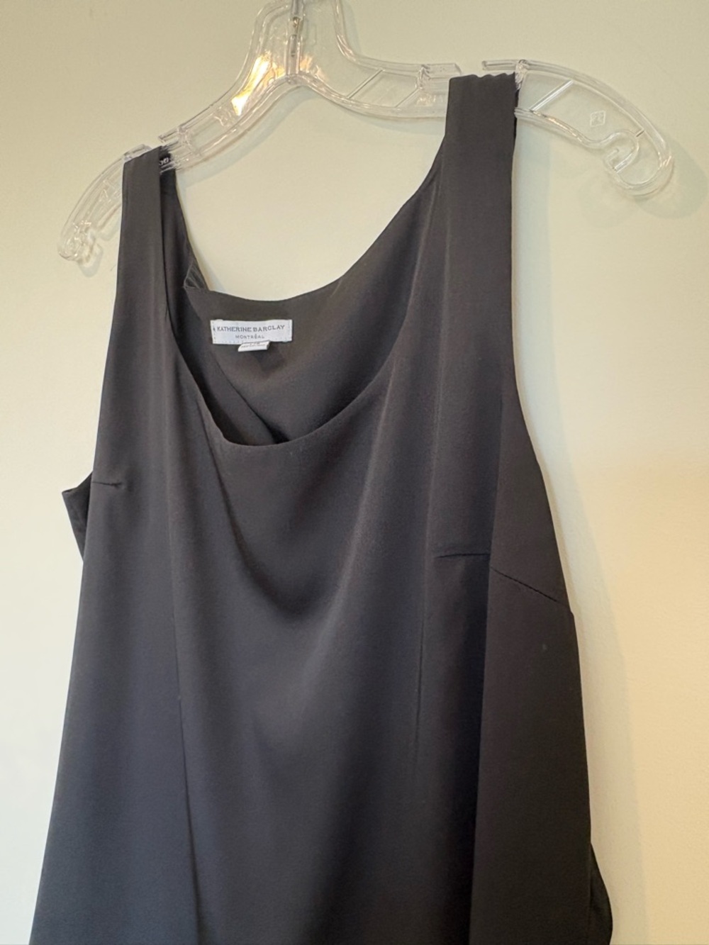Katherine Barclay Black Cowl Neck Sleeveless Blouse Size L Elegant Work Top - Picture 3 of 5